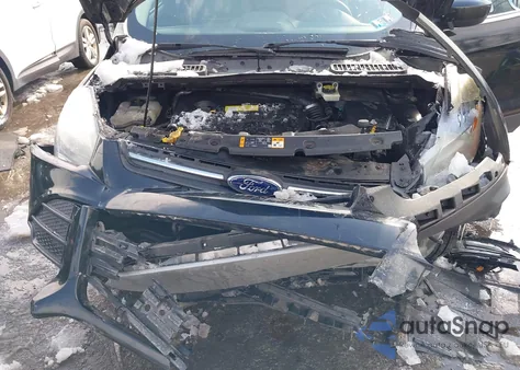 2013 Ford Escape Se z USA, uszkodzony, nr VIN 1FMCU0GXXDUA32839